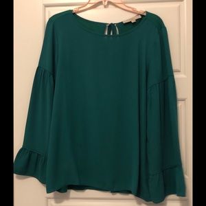 Green bell sleeve top